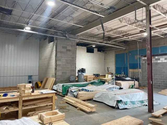 ESPACE INDUSTRIEL / ENTREPÔT À LOUER – TROIS-RIVIÈRES – - Photo 6