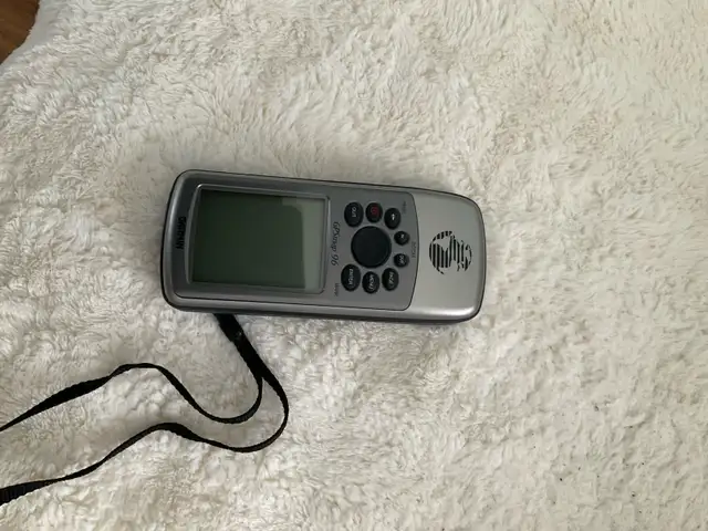 Garmin GPSMAP96 - Photo 2