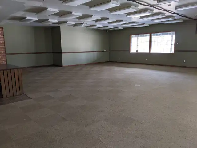 Warehouse or Storage Facility for rent - Photo 3