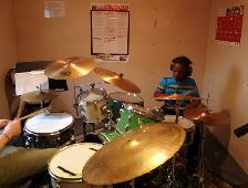 À LAVAL ou à MONTRÉAL : Ouvertures en BATTERIE, CHANT ou PIANO - Photo 4