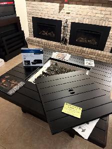 Napoleon St Tropaz Square fire table