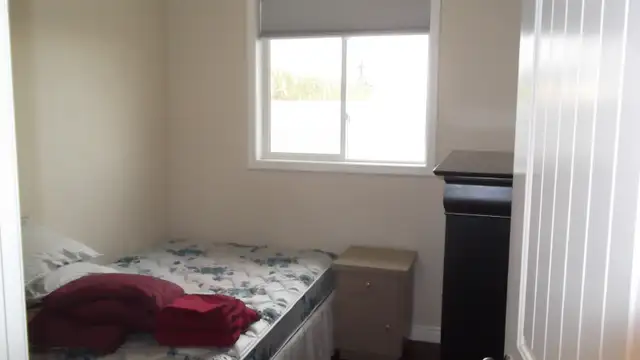 Fully Furnished Room - Photo 4