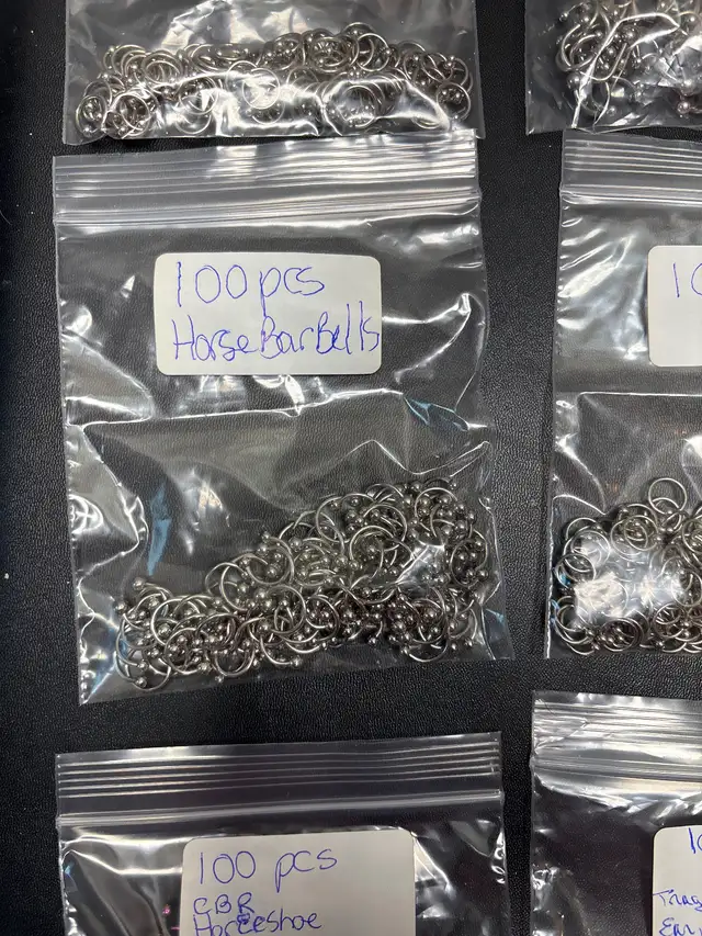 Body jewelry - Photo 4