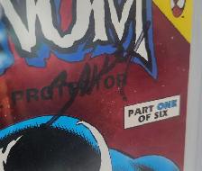 Venom Lethal Protector #1 Comic Signed by Mark Bagley & Stan Lee - Photo 3