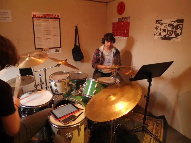 COURS de BATTERIE, CHANT ou PIANO à LAVAL ou à Montréal - Photo 10