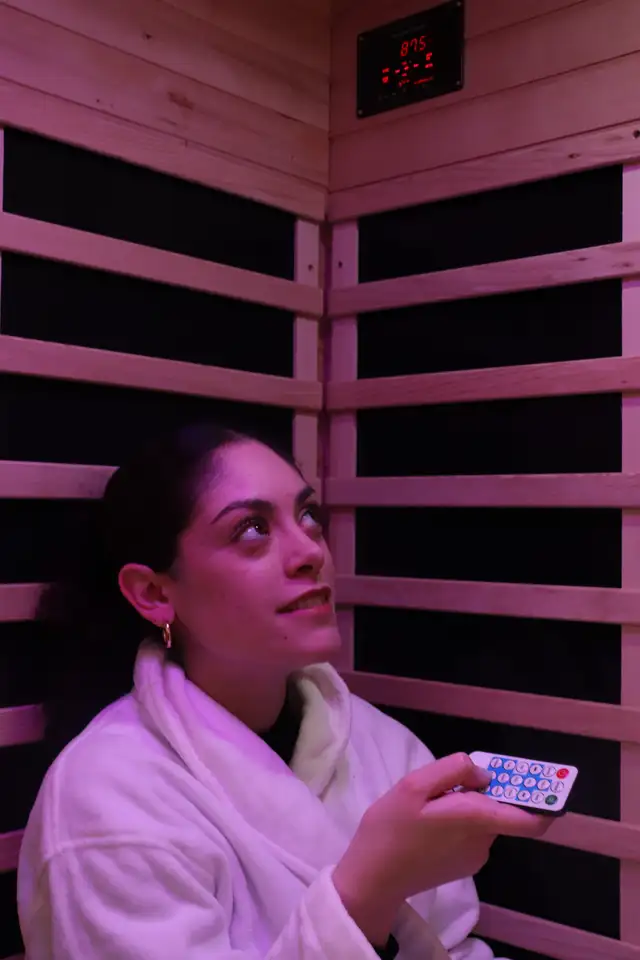 New 1 Person Infrared Sauna - Photo 6