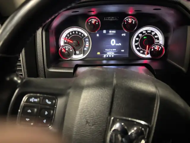 2021 dodge Ram 1500 - Photo 6