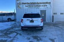 2022 Ford Explorer Limited 4WD - 7 Passenger - Photo 6