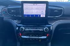 2022 Ford Explorer Limited 4WD - 7 Passenger - Photo 23