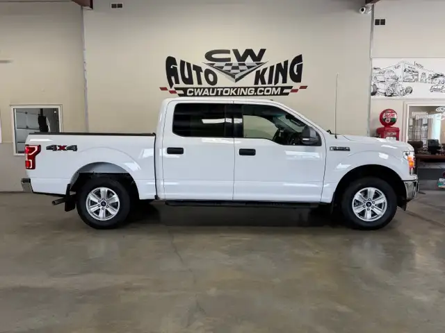 2018 Ford F 150 XLT / 4x4 / Crew Cab / r-Cam / Sync / Pro BackUp