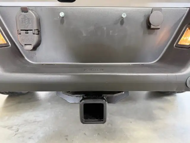 2018 Ford F 150 XLT / 4x4 / Crew Cab / r-Cam / Sync / Pro BackUp - Photo 7