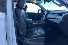 2016 GMC Yukon XL 4WD - 7 Passenger - Photo 12