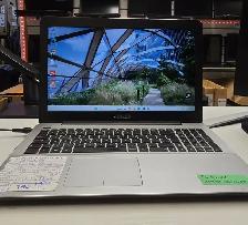 Laptop ASUS X555L i7-5500U 12Go Ram SSD 256Go 15,6po HDMI