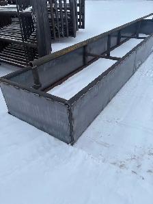 Livestock Equipment - Photo 2