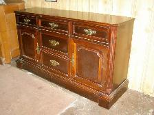 Slim Walnut SIDEBOARD - Photo 3