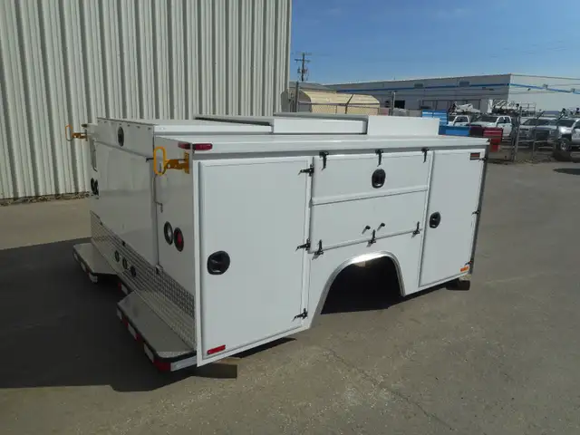 New 9' Aluminum Painted Service Body