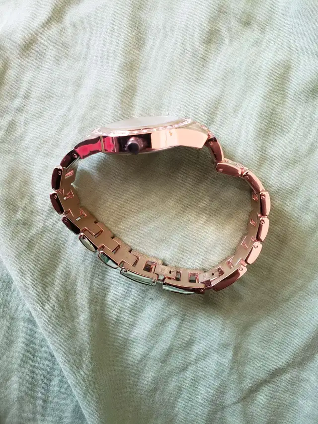 Brand New Ladies watch - Photo 5