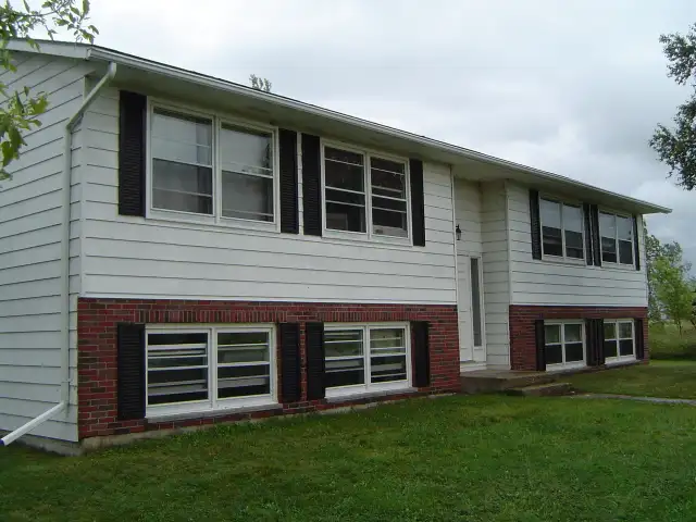 Lovely 2-Bedroom Apartment in the Country