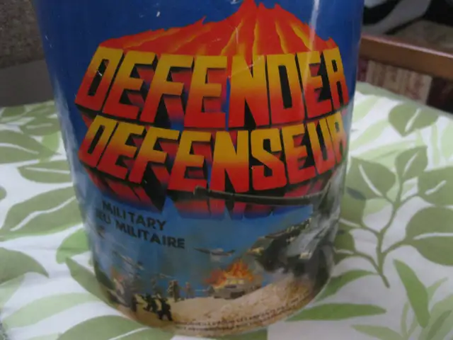 DEFENDER Military Game - Photo 4