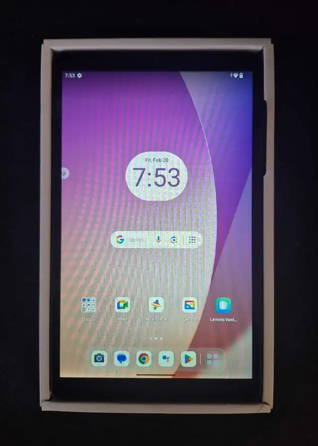 8' 32GB Lenovo M8 Tablet (32003381)