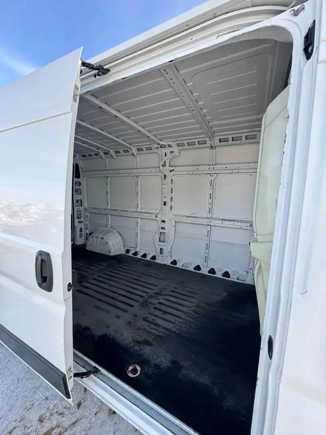 2019 RAM Promaster 2500 High Roof - Photo 9