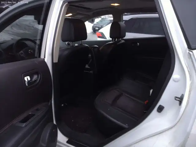 2011 Nissan Rogue SL - Photo 8