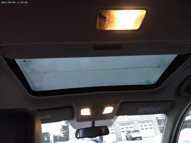 2011 Nissan Rogue SL - Photo 10