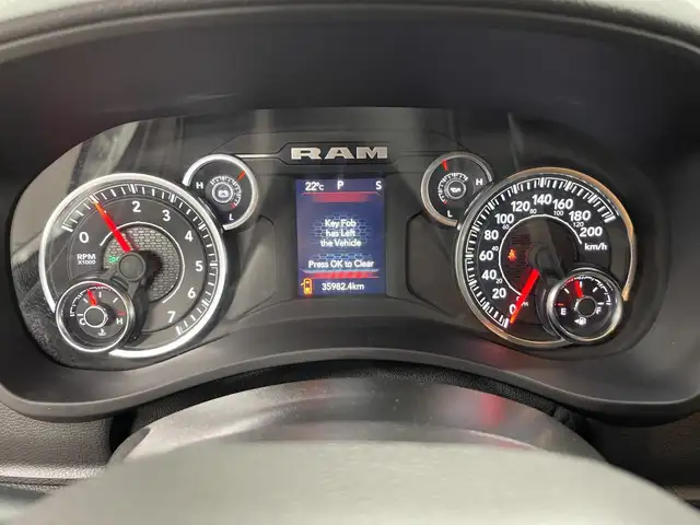 RAM 2500 Big Horn 2023 - Photo 17