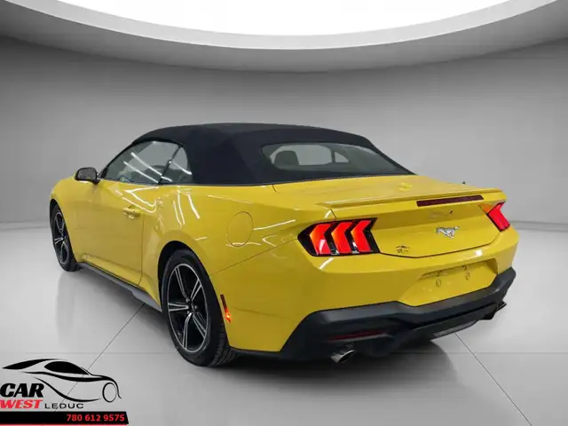 Ford Mustang Ecoboost 2024 - Photo 5