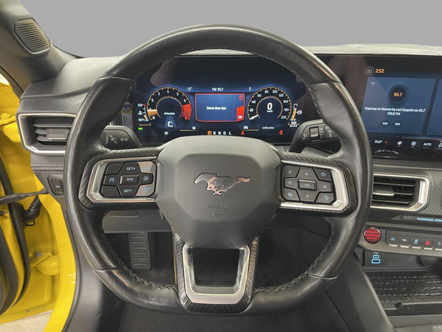 Ford Mustang Ecoboost 2024 - Photo 14