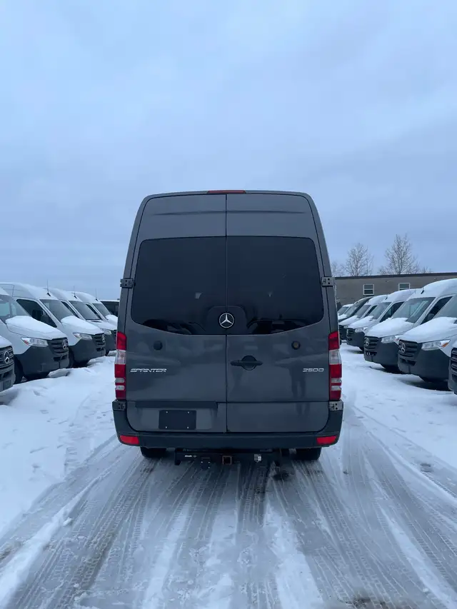 2016 Mercedes-Benz Sprinter 2500 170-in. WB - Photo 11