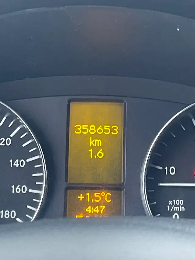 2016 Mercedes-Benz Sprinter 2500 170-in. WB - Photo 24