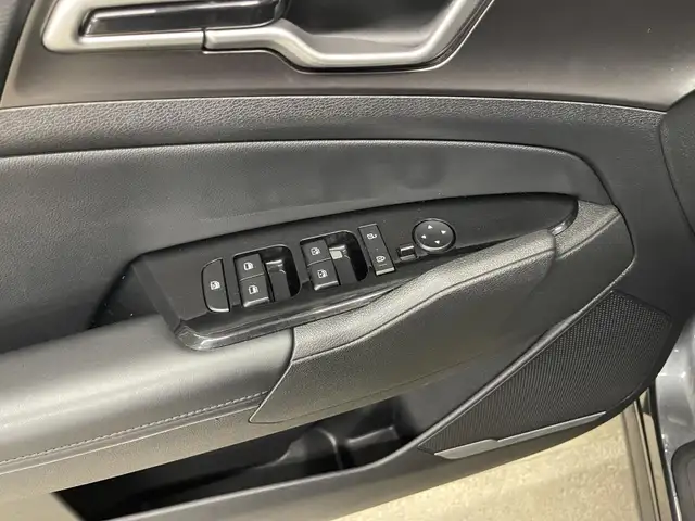 Kia Sportage EX 2023 - Photo 24