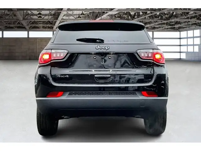 2026 Jeep Compass ALTITUDE Sun & Sound & Conv Grp 4x4 - Photo 4