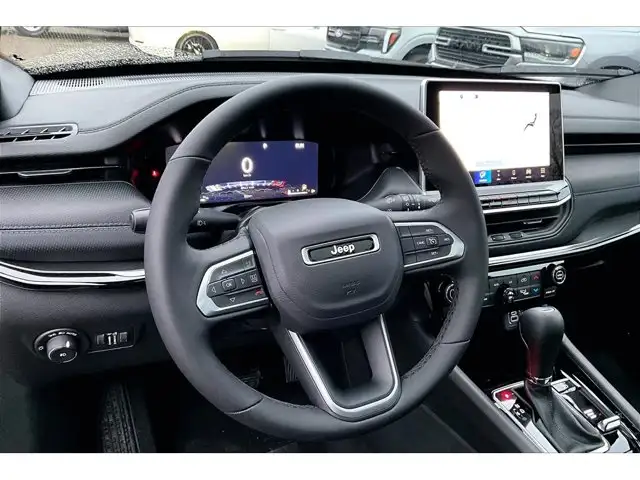 2026 Jeep Compass ALTITUDE Sun & Sound & Conv Grp 4x4 - Photo 6