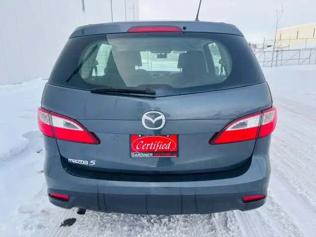 2012 Mazda MAZDA5 4dr Wagon - Photo 5