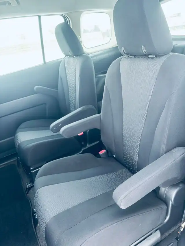 2012 Mazda MAZDA5 4dr Wagon - Photo 10