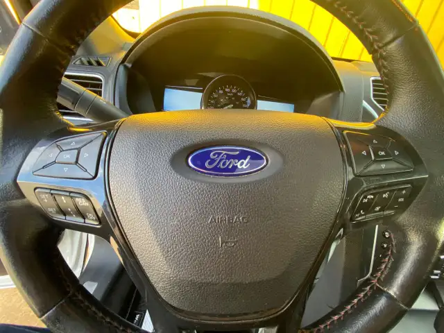 2016 Ford Explorer Sport - DUAL SUNROOFS, REAR ENTERTAINMENT, HE - Photo 10