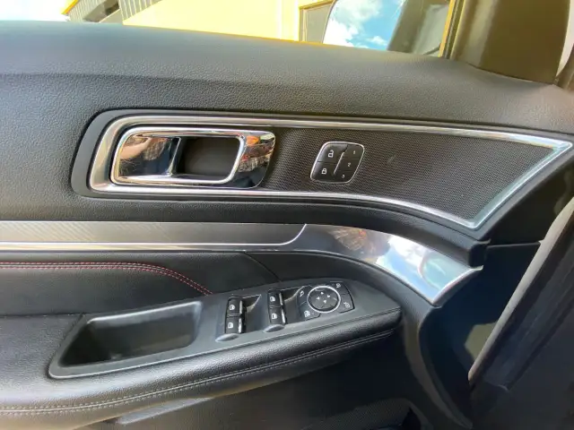 2016 Ford Explorer Sport - DUAL SUNROOFS, REAR ENTERTAINMENT, HE - Photo 13