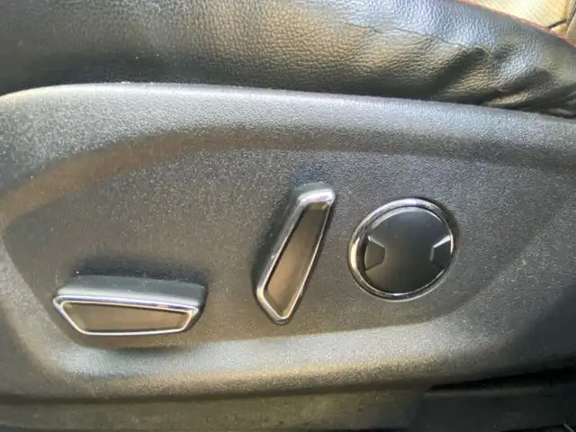 2016 Ford Explorer Sport - DUAL SUNROOFS, REAR ENTERTAINMENT, HE - Photo 14