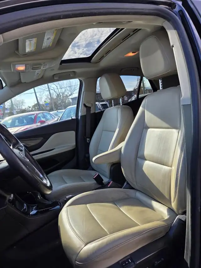 Buick Encore 2017 CUIR TOIT NAV 4X4 2 SET DE PNEUS - Photo 16