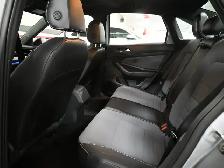 2025 Volkswagen Jetta SPORT No Accident Leather Sunroof Adaptive - Photo 24