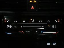 2025 Volkswagen Jetta SPORT No Accident Leather Sunroof Adaptive - Photo 20