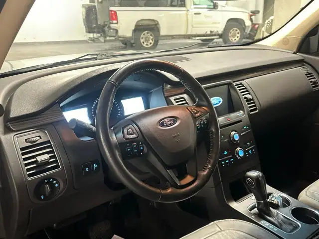 2018 Ford Flex SEL SEL|| AWD|| Extended Warranty Options! - Photo 12
