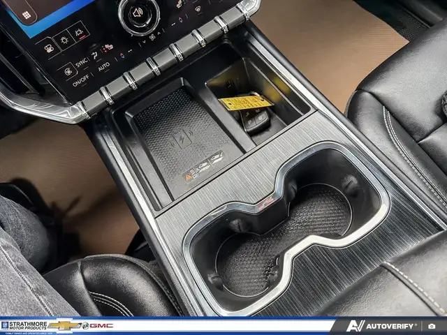 2025 GMC Acadia - Photo 14