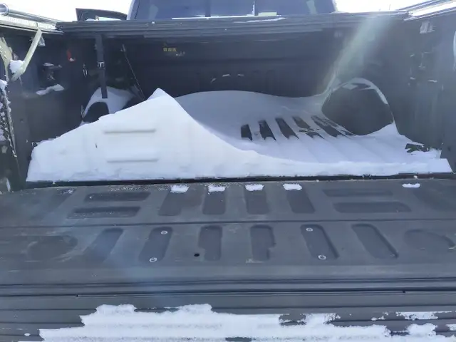 2020 Ford F-150 4x4 Lariat 4dr SuperCrew 5.5 ft. SB - Photo 13