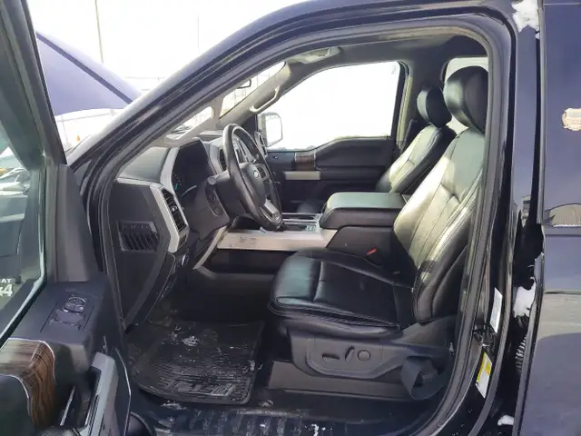 2020 Ford F-150 4x4 Lariat 4dr SuperCrew 5.5 ft. SB - Photo 15