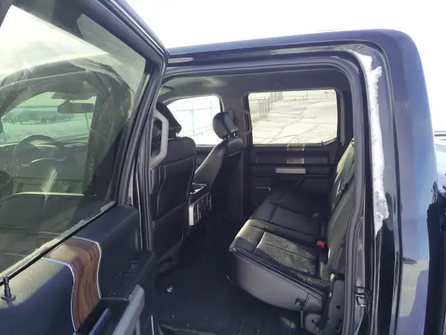 2020 Ford F-150 4x4 Lariat 4dr SuperCrew 5.5 ft. SB - Photo 21