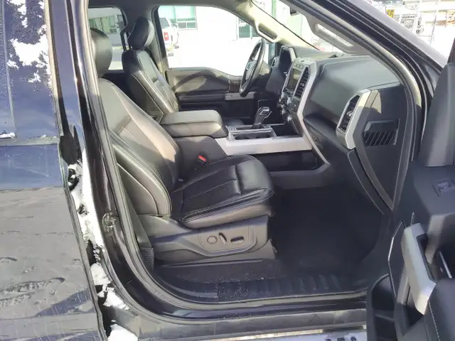 2020 Ford F-150 4x4 Lariat 4dr SuperCrew 5.5 ft. SB - Photo 23