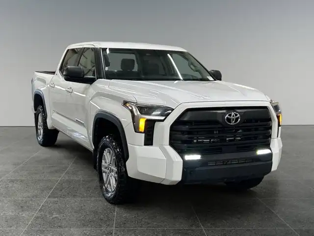 2024 Toyota Tundra SR / 4WD - Photo 9